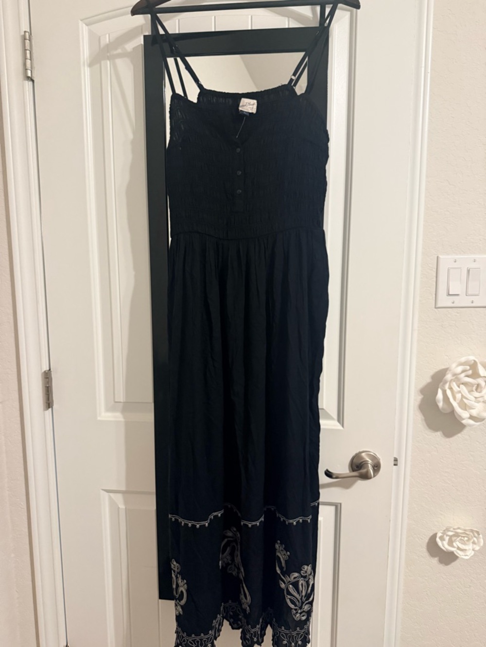 Universal Thread Black Smocked Maxi Dress with Adjustable Straps